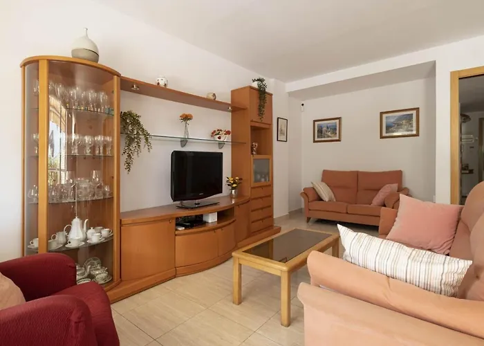 Semesterbostad Luxury Gran Via 2 *